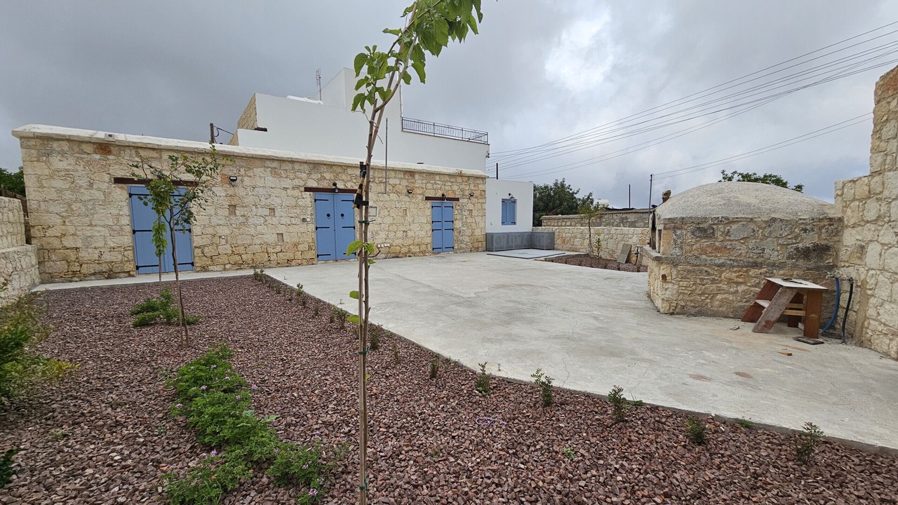 Photo of Outdoor in Droushia