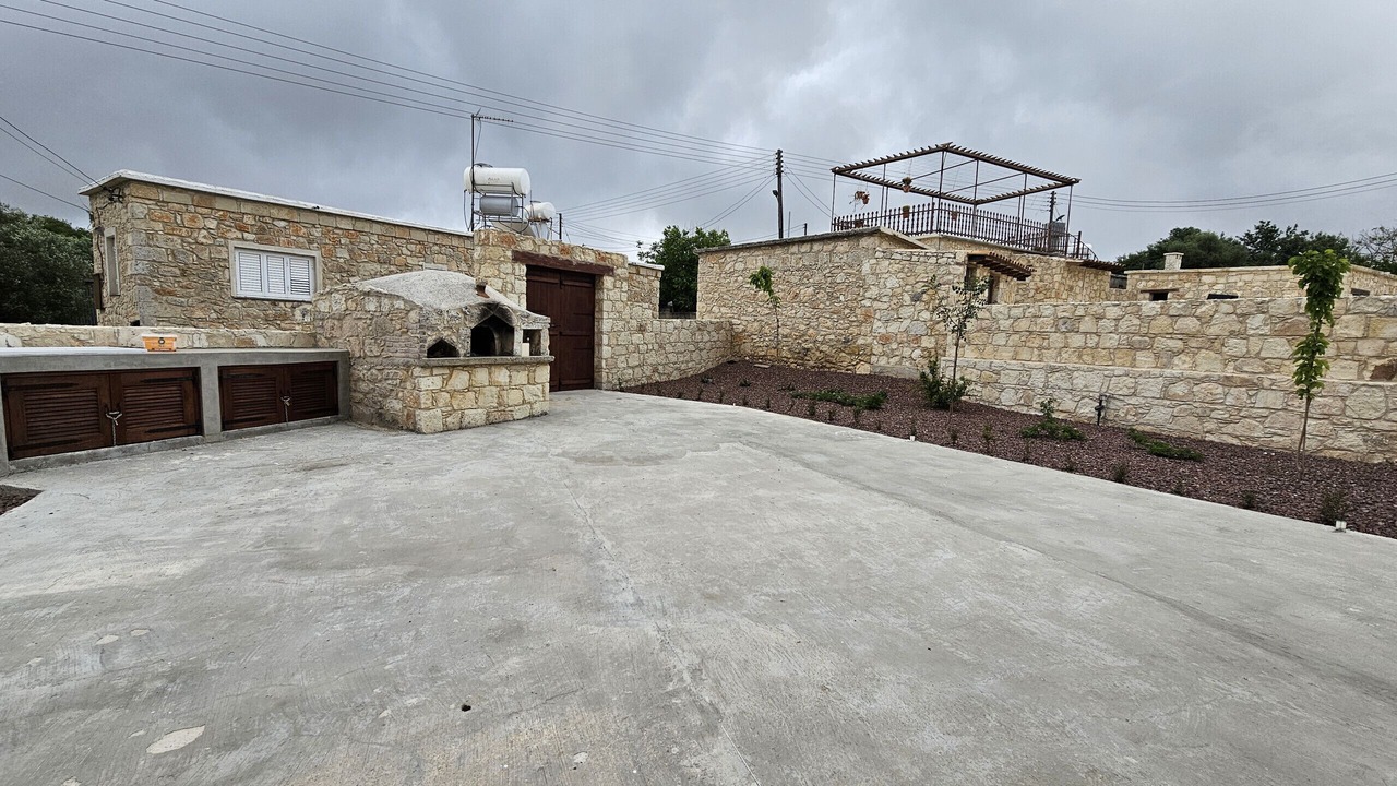 Photo of Outdoor in Droushia