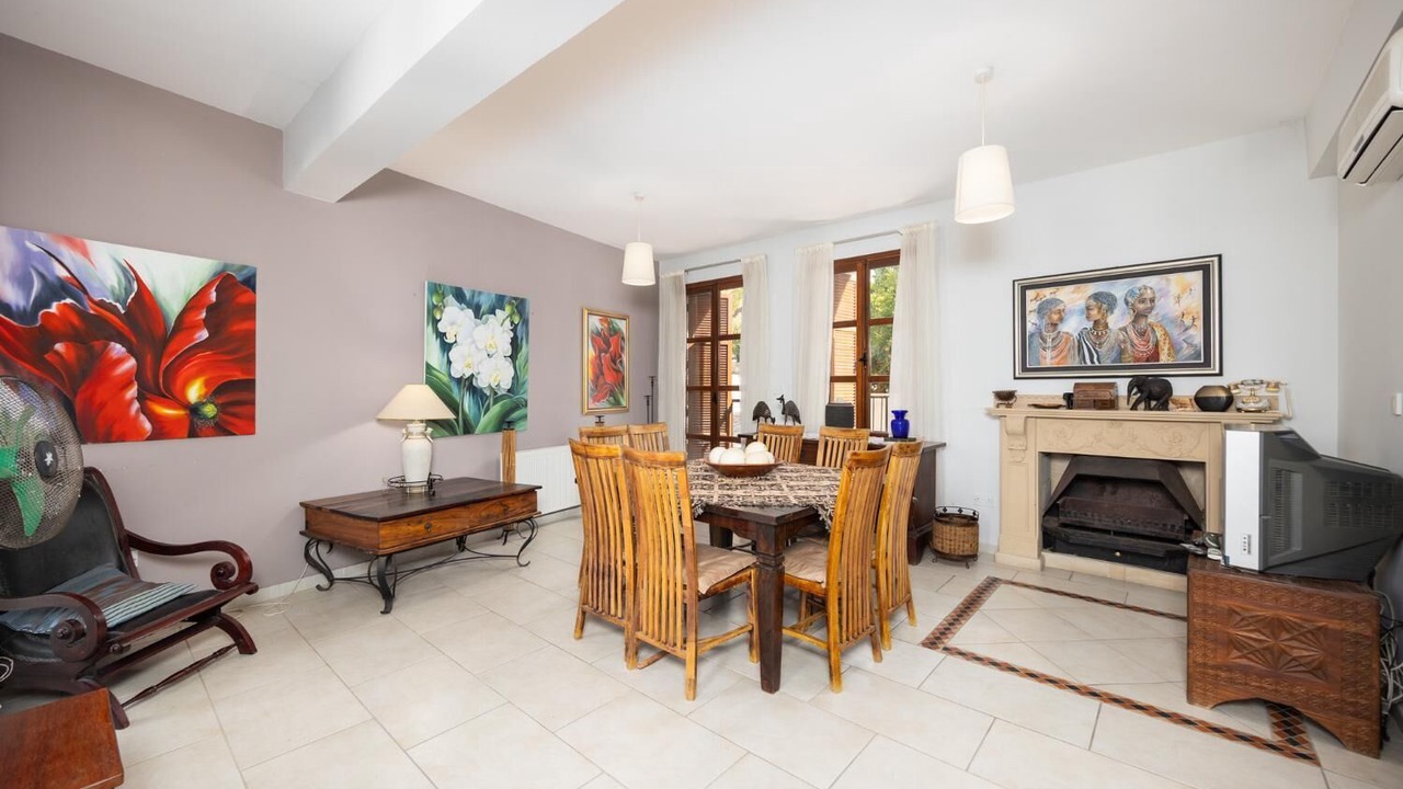 Photo of Livingroom in Peristerona