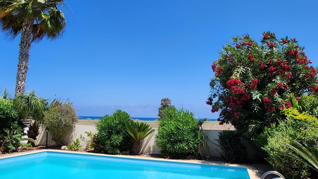 Photo of Outdoor in Pervolia