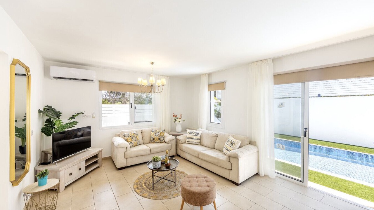 Photo of Livingroom in Pernera