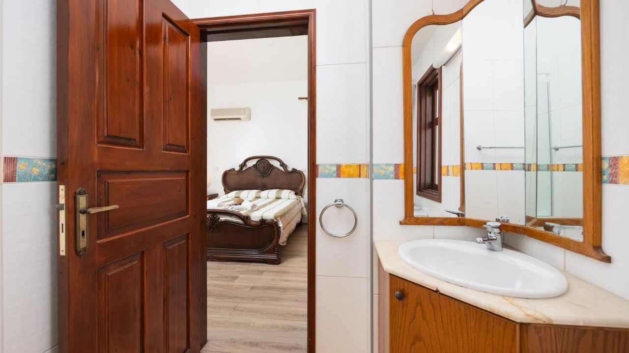 Photo of Bathroom in Argaka