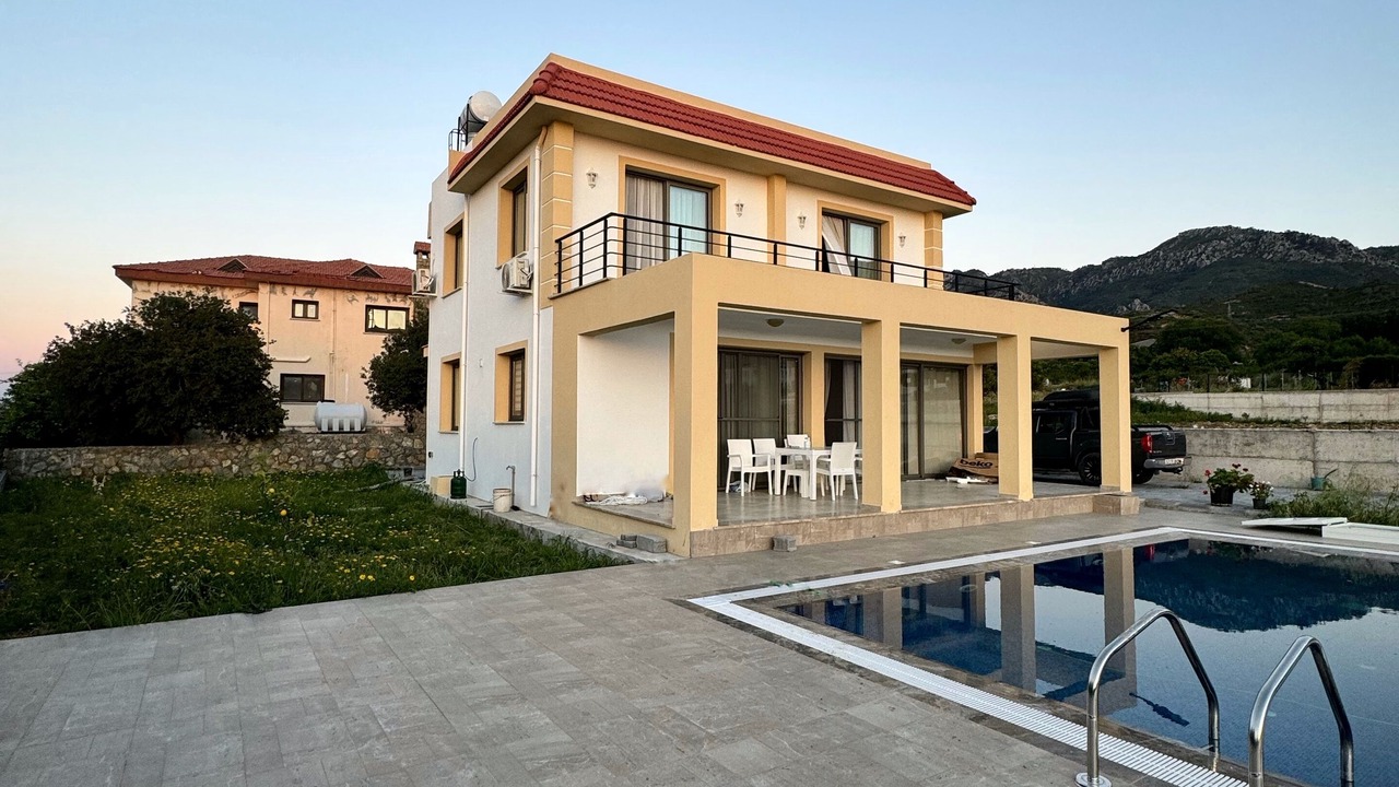 Photo of Outdoor in Karavas