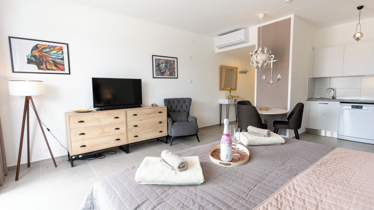 Photo of Bedroom in Esentepe