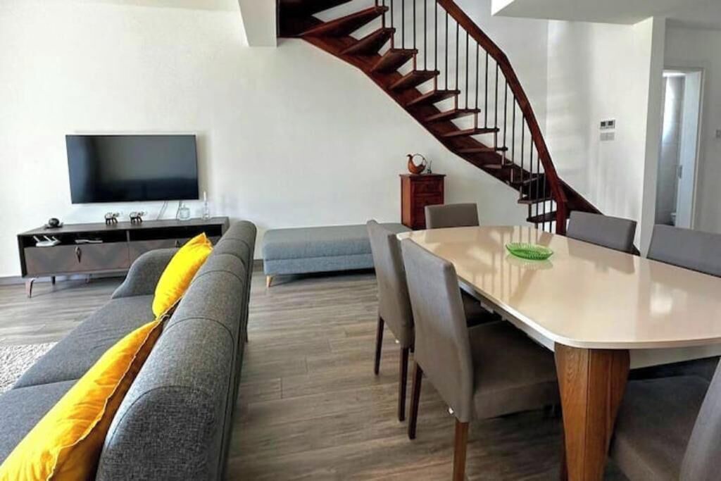 Photo of Livingroom in Kyrenia District