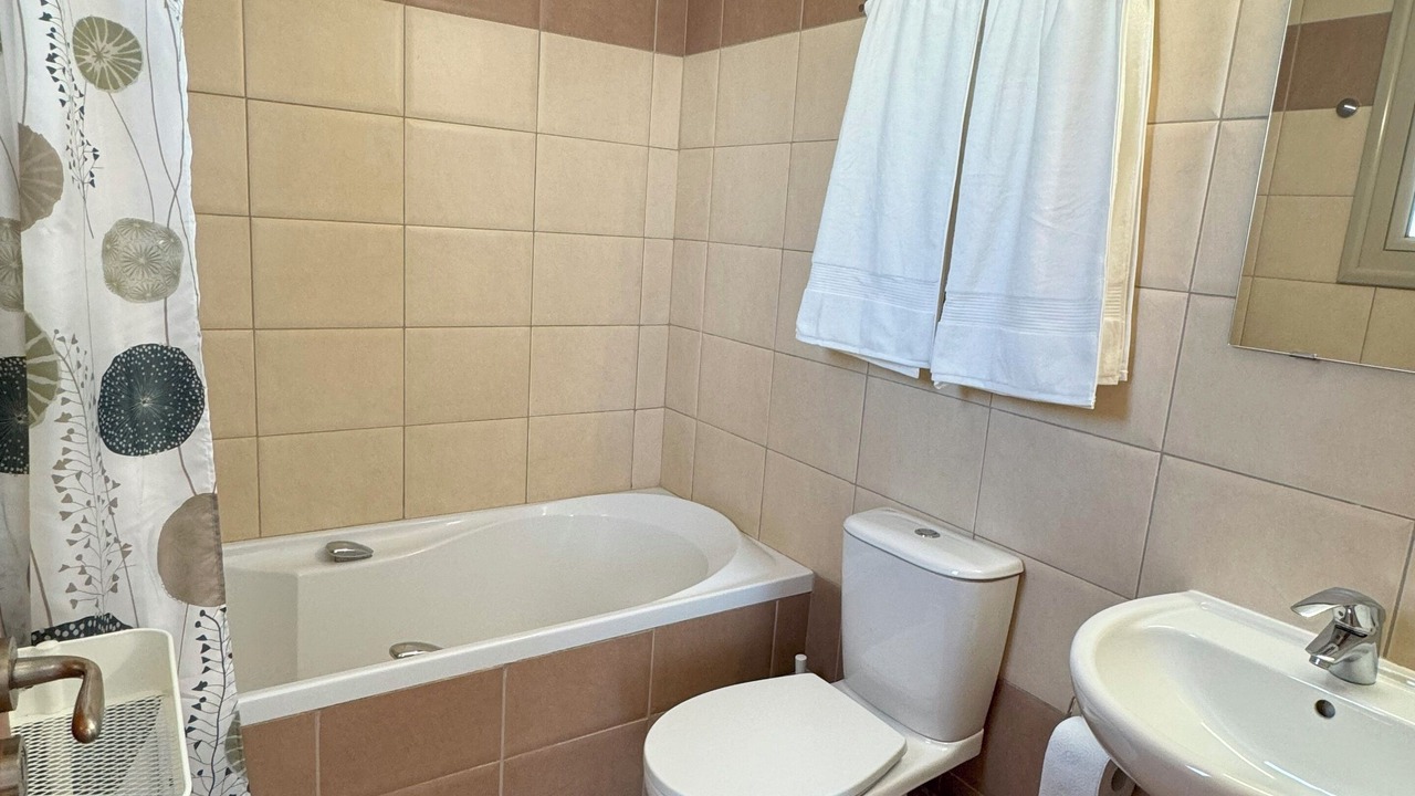 Photo of Bathroom in Kapparis