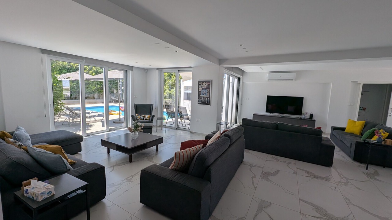 Photo of Livingroom in Sotira