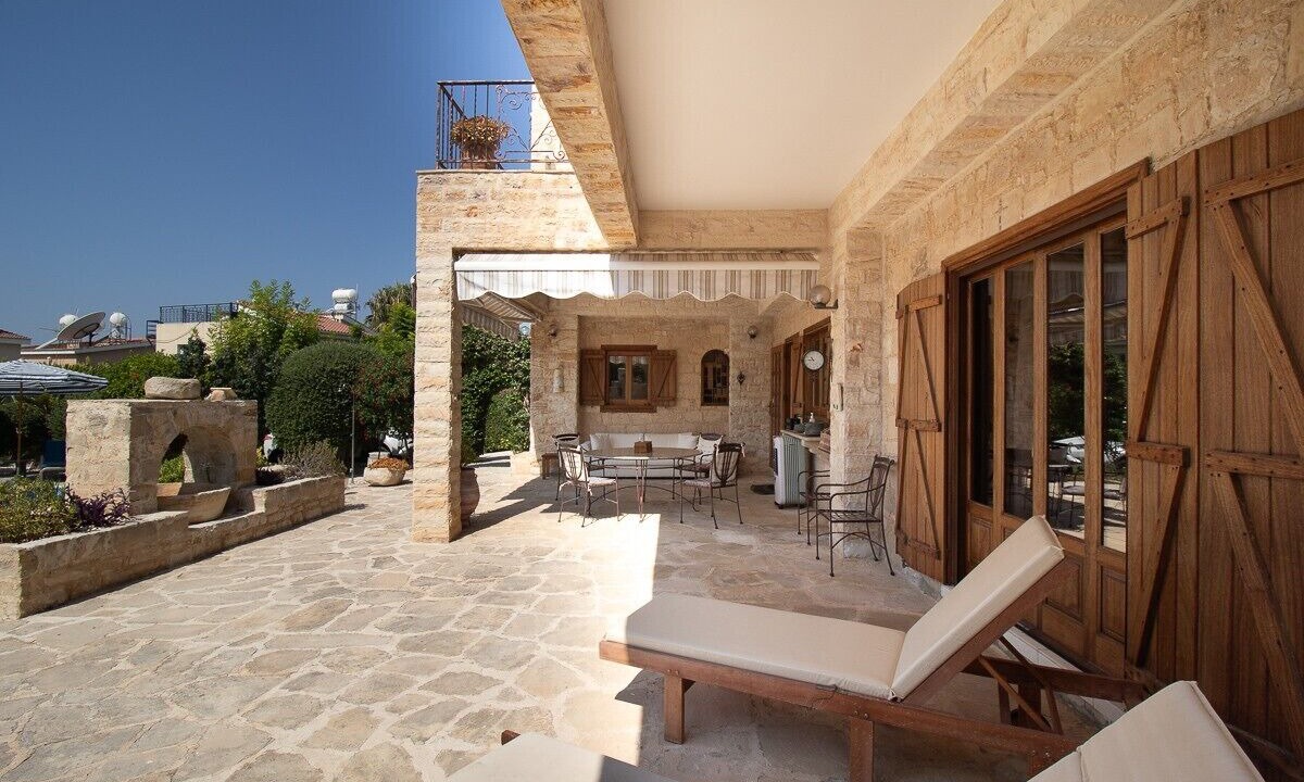 Photo of Outdoor in Peyia Town