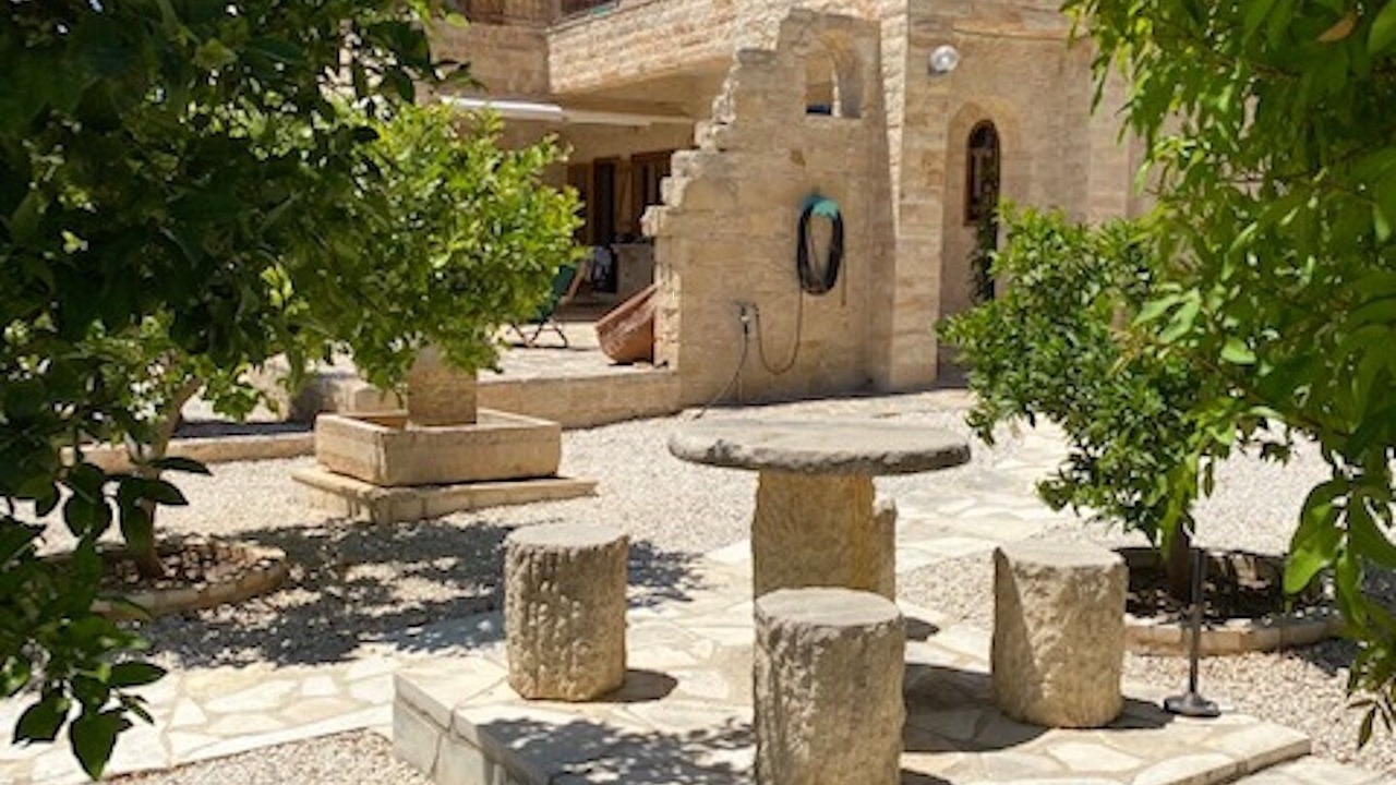 Photo of Patio Balcony in Peyia Town