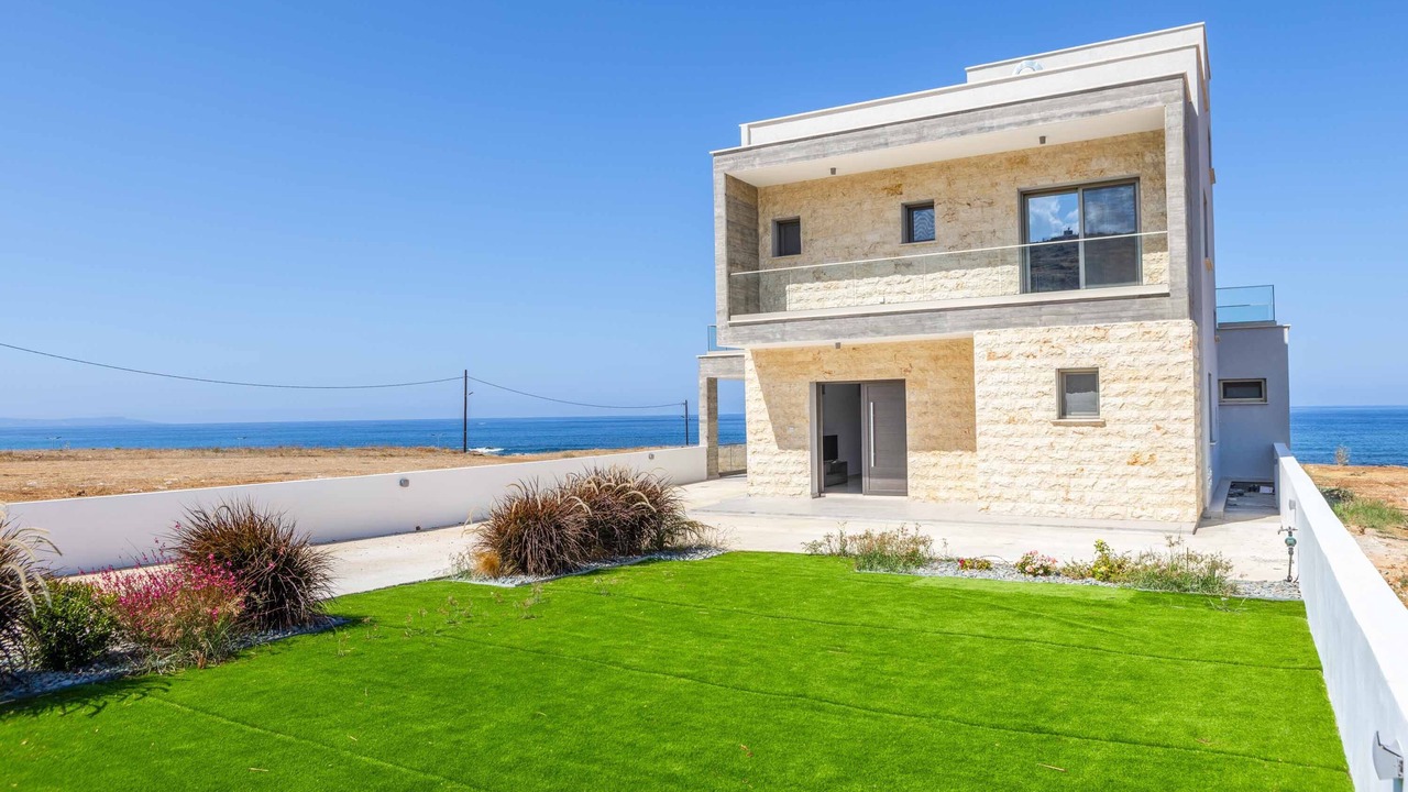 Photo of Outdoor in Pomos