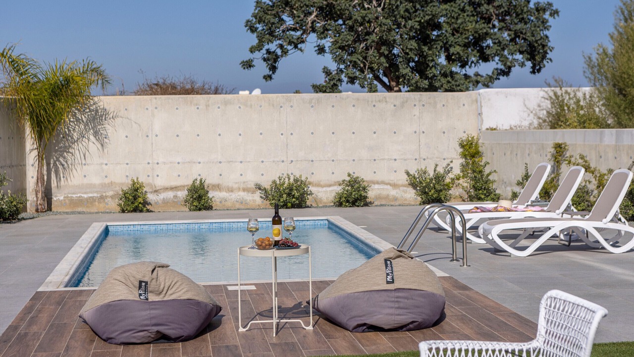 Photo of Outdoor in Pernera