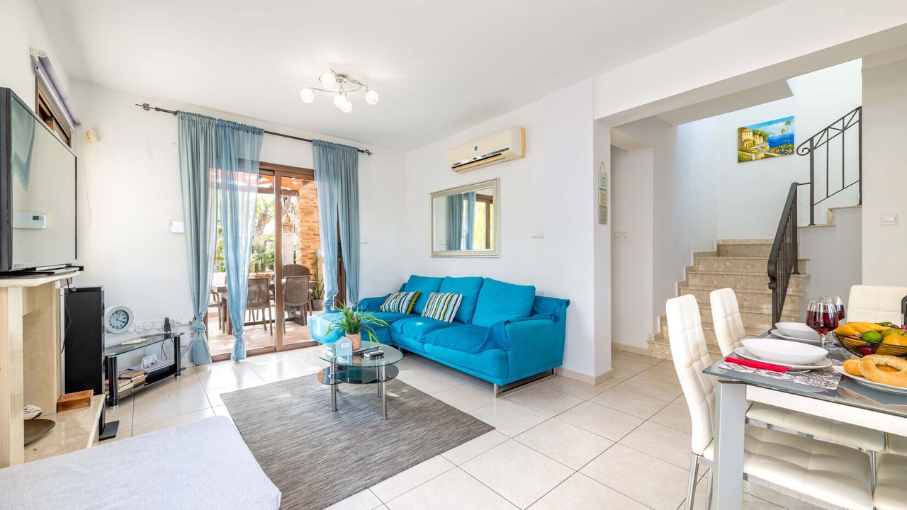 Photo of Livingroom in Ayia Thekla