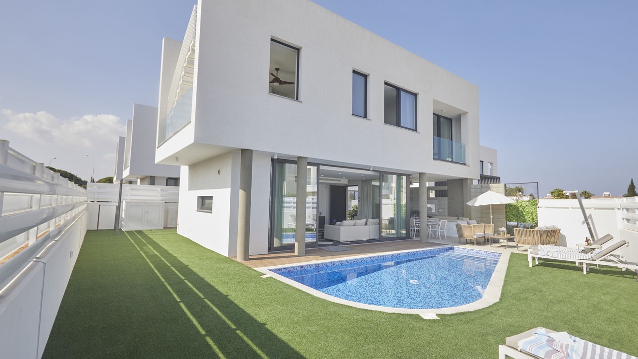Photo of Outdoor in Pernera