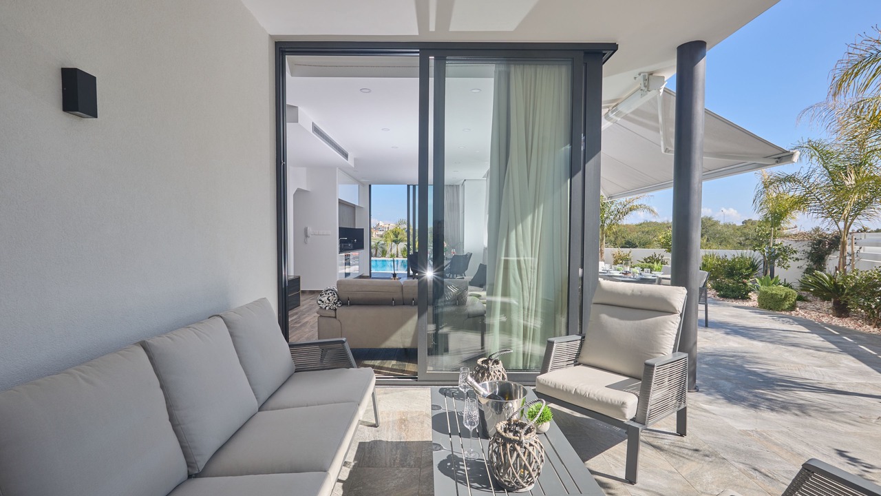 Photo of Livingroom in Pernera