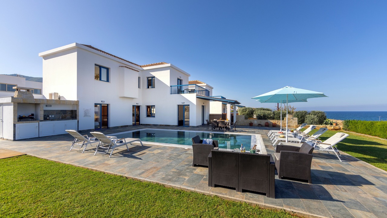 Photo of Outdoor in Pomos