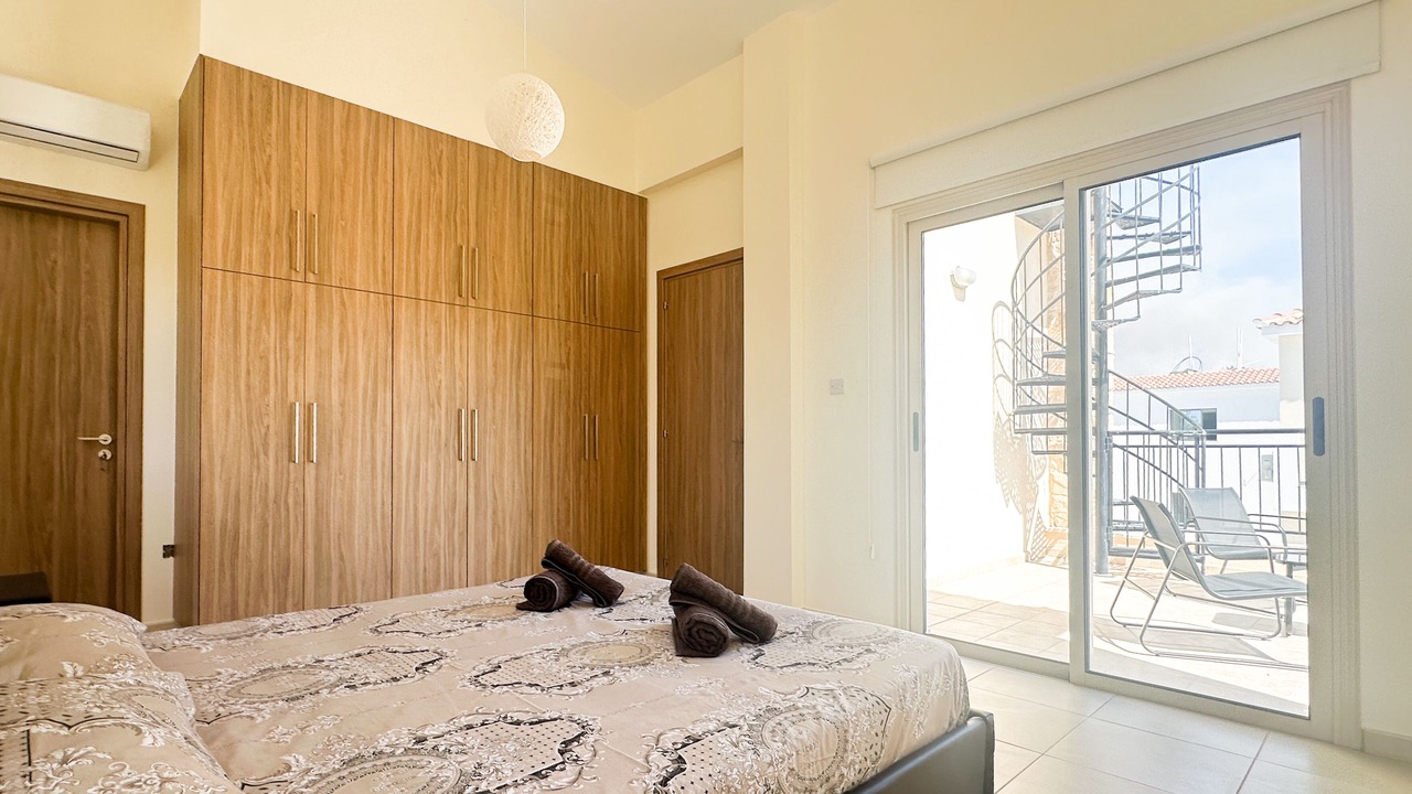 Photo of Bedroom in Prodromi