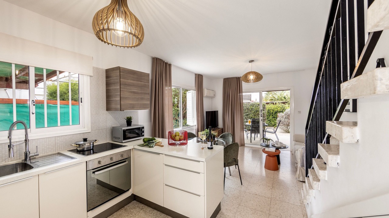 Photo of Kitchen in Pervolia