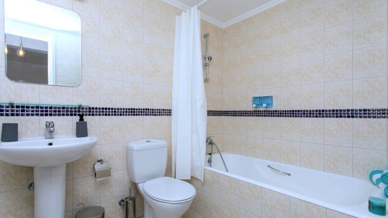 Photo of Bathroom in Polis