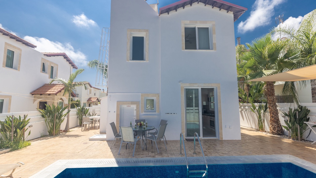 Photo of Outdoor in Pernera