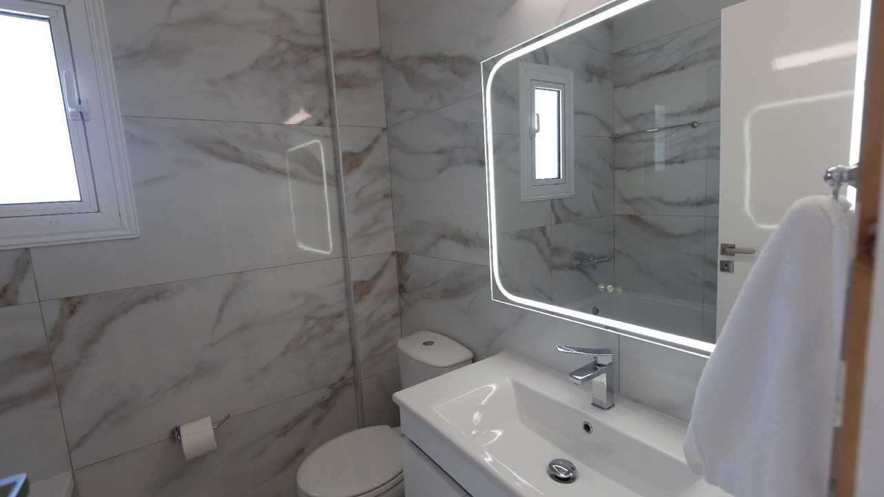 Photo of Bathroom in Pernera