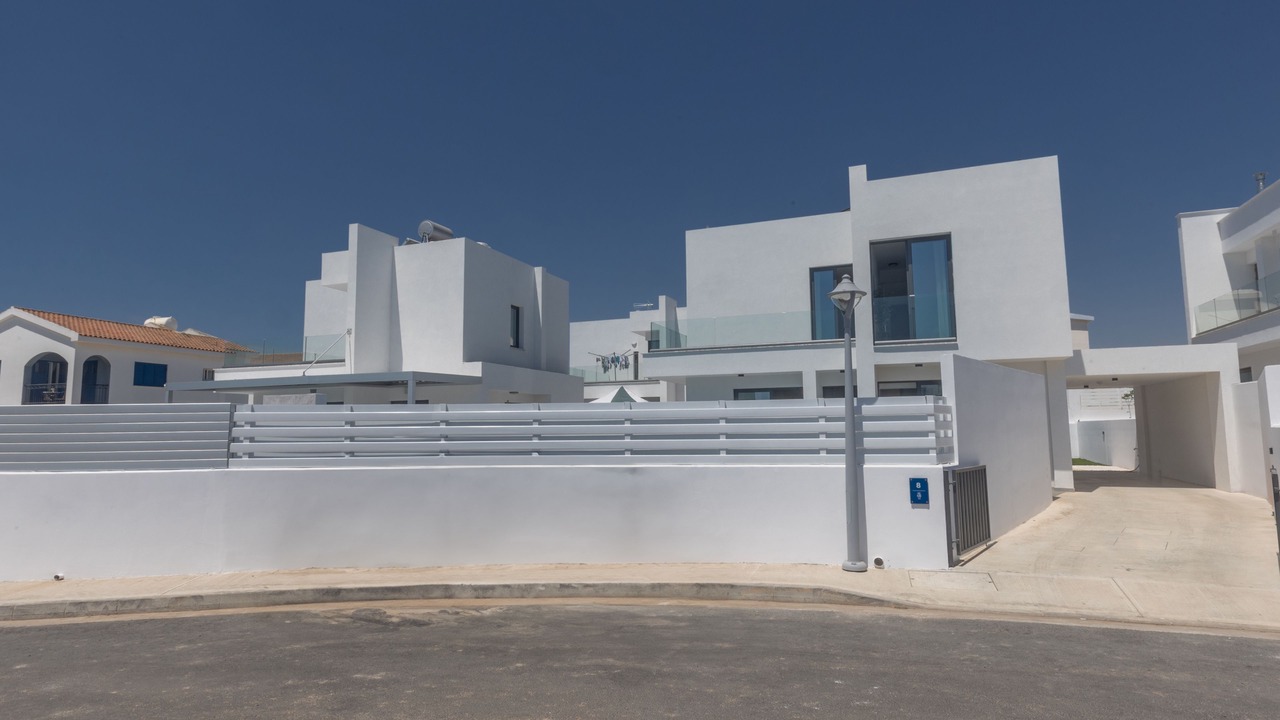 Photo of Outdoor in Pernera