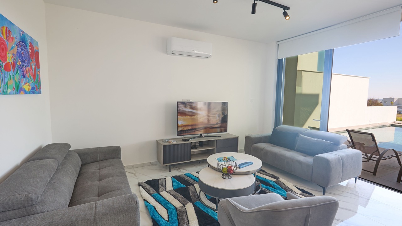 Photo of Livingroom in Pernera