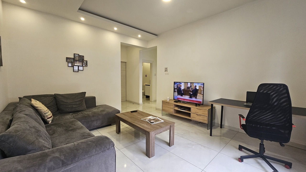 Photo of Livingroom in Larnaca City Centre