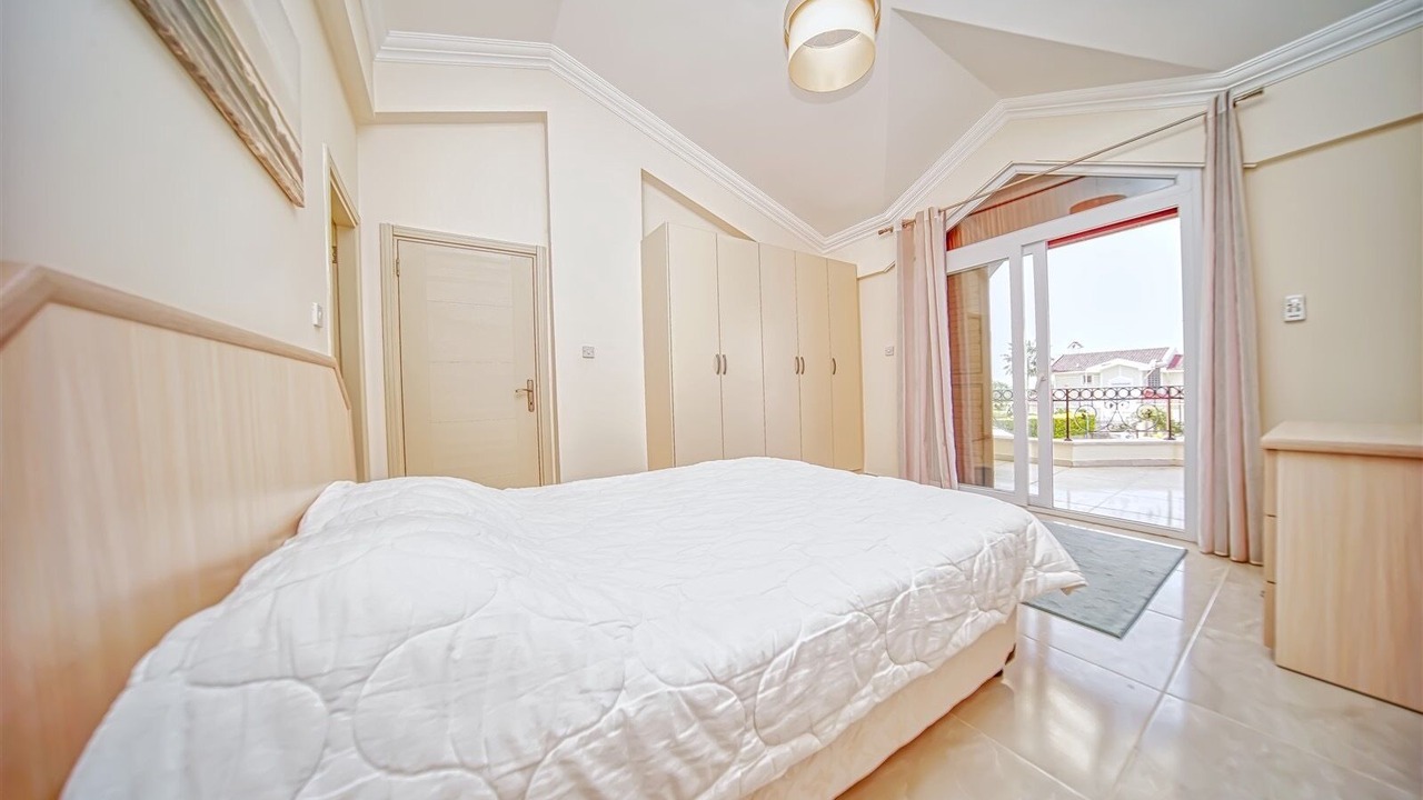 Photo of Bedroom in Karavas