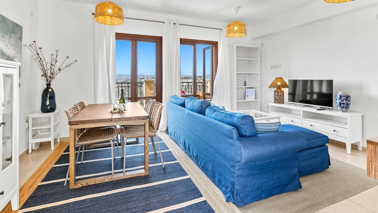 Photo of Livingroom in Aphrodite Hills