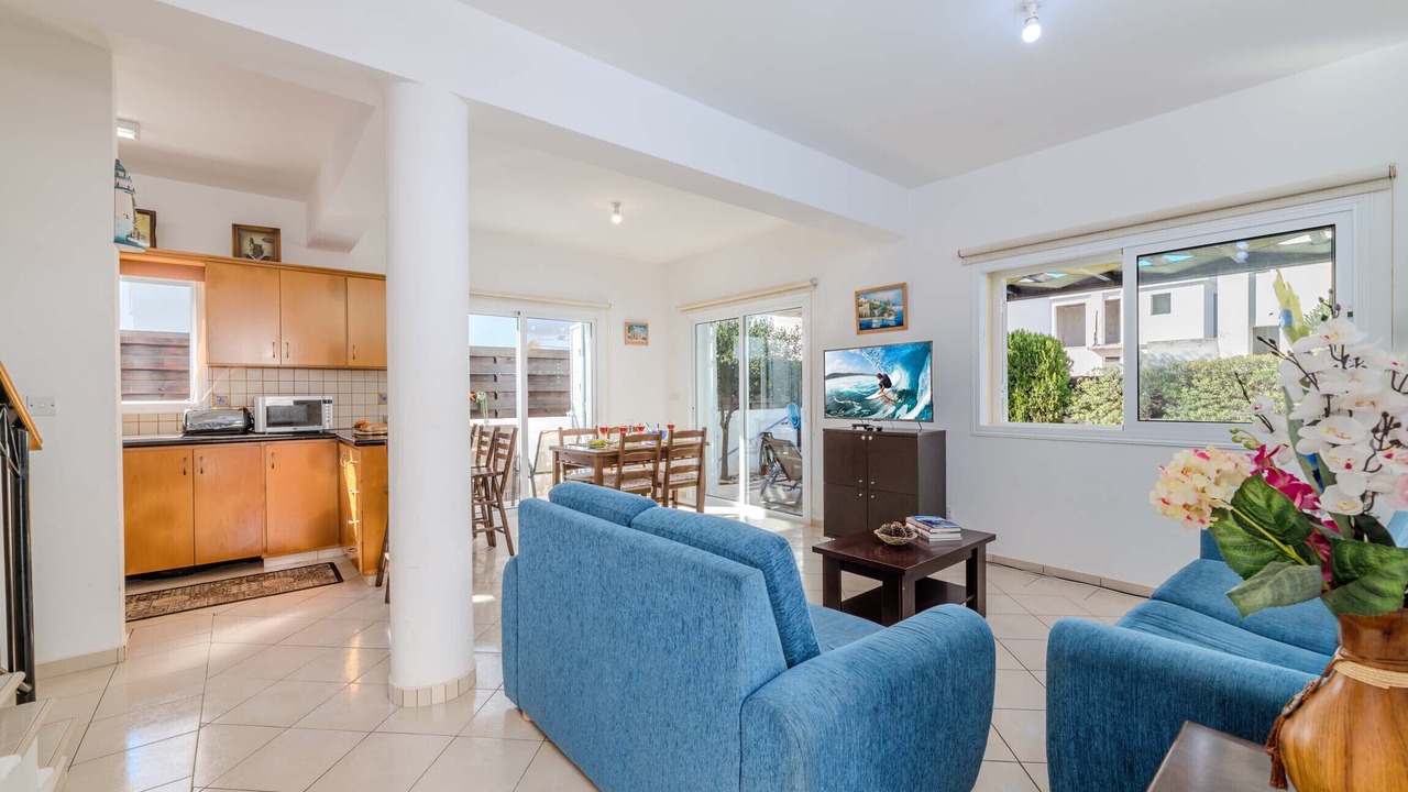 Photo of Livingroom in Cape Greko