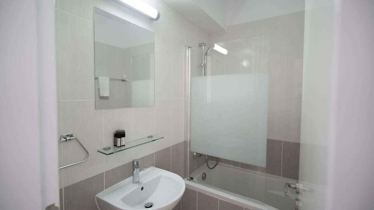 Photo of Bathroom in Universal