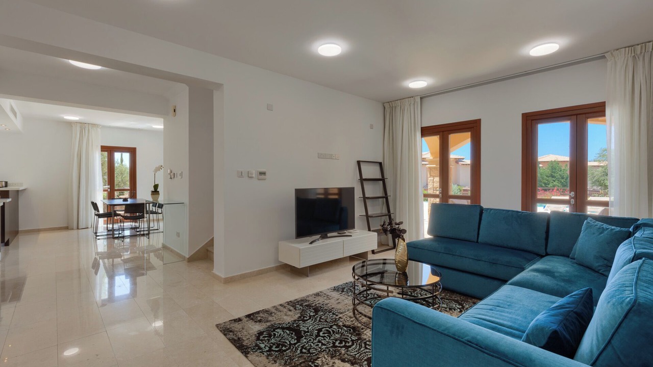 Photo of Livingroom in Aphrodite Hills