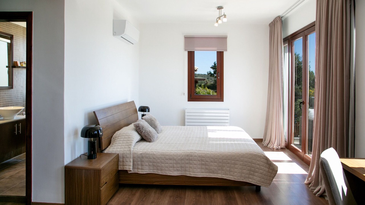 Photo of Bedroom in Aphrodite Hills