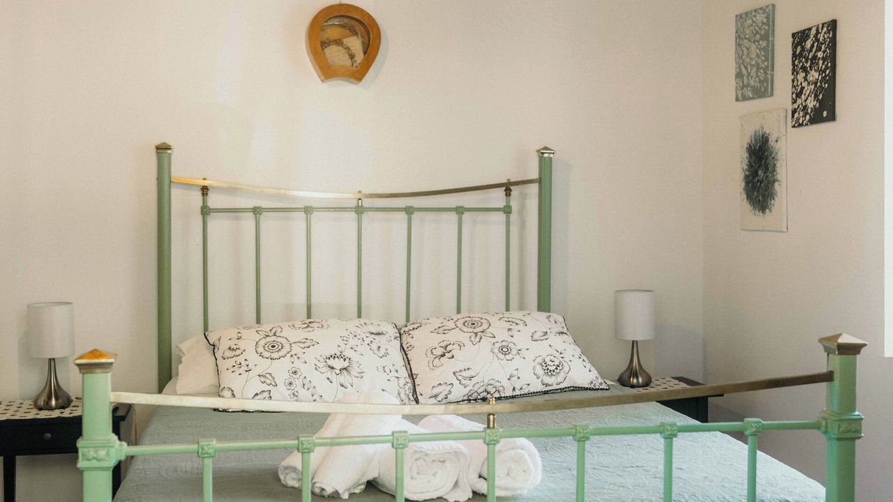 Photo of Bedroom in Politiko
