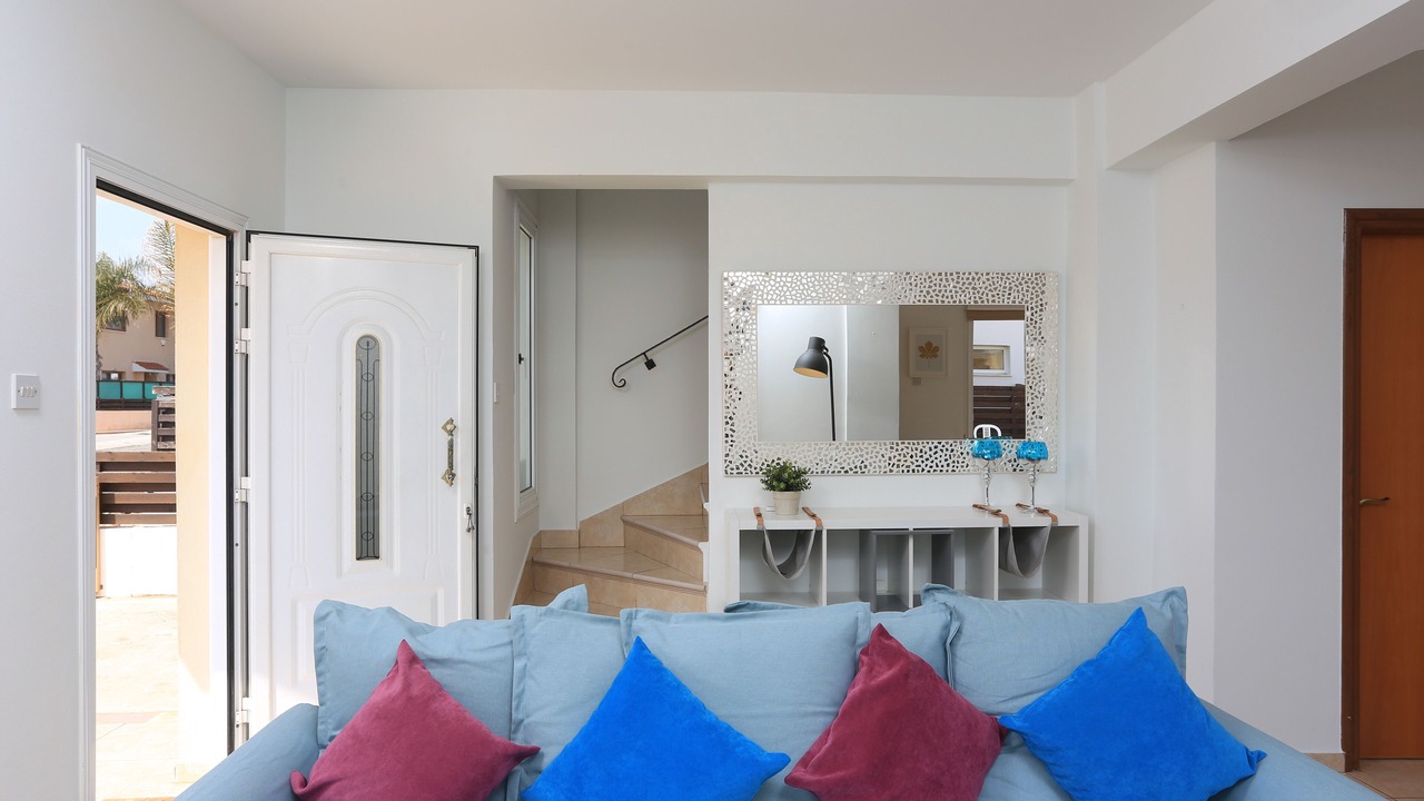 Photo of Livingroom in Ayia Thekla