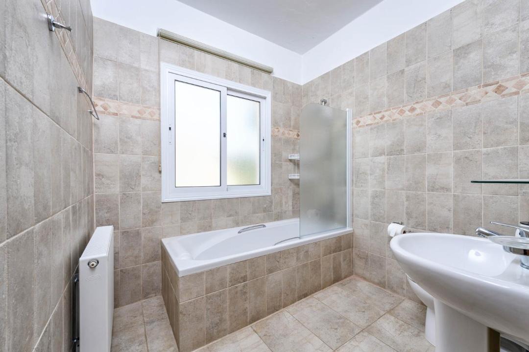 Photo of Bathroom in Kapparis
