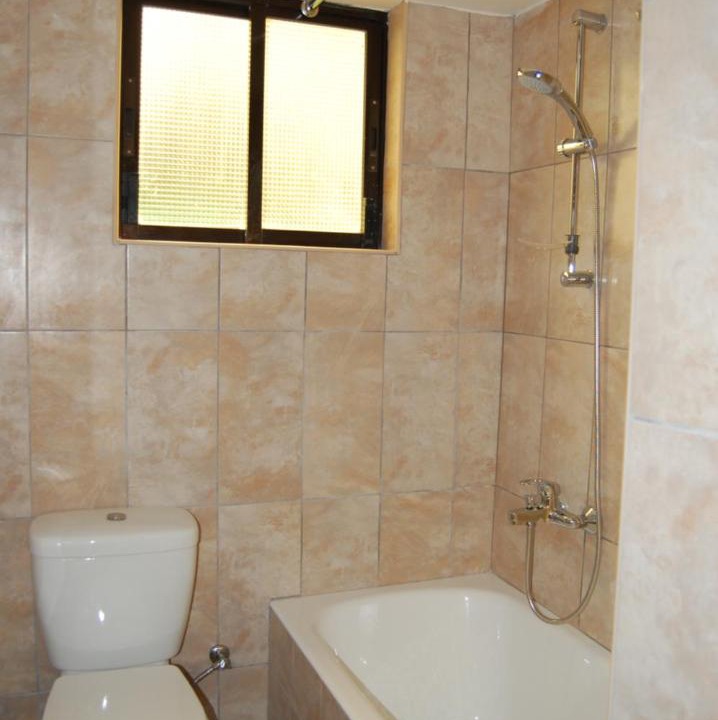 Photo of Bathroom in Polis