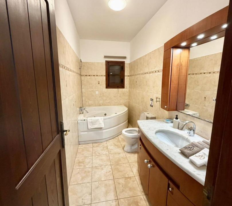 Photo of Bathroom in Oroklini