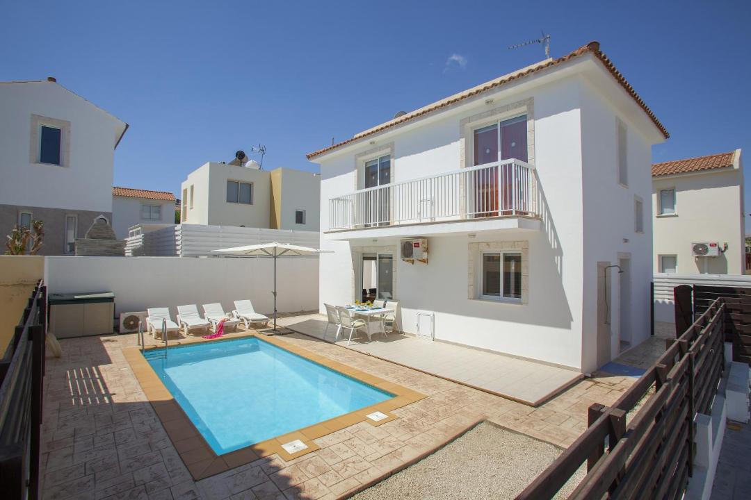 Photo of Outdoor in Pernera