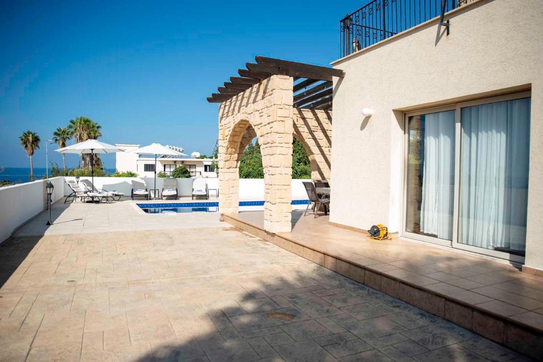 Photo of Patio Balcony in Kissonerga