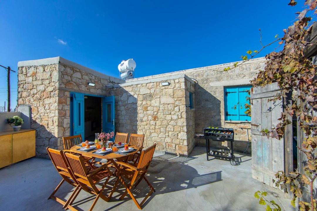 Photo of Others in Pano Arodhes