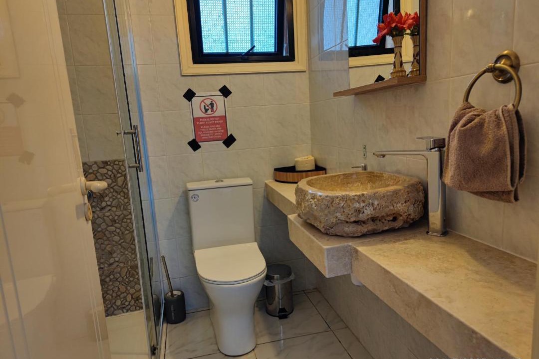 Photo of Bathroom in Pervolia