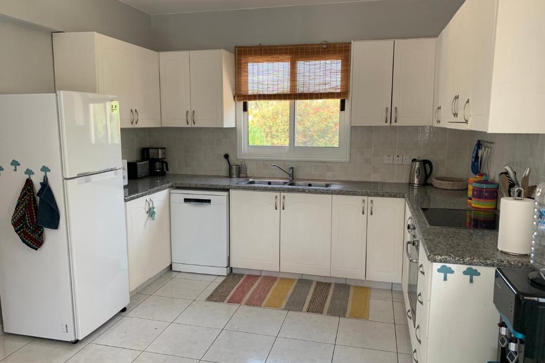 Photo of Kitchen in Emba