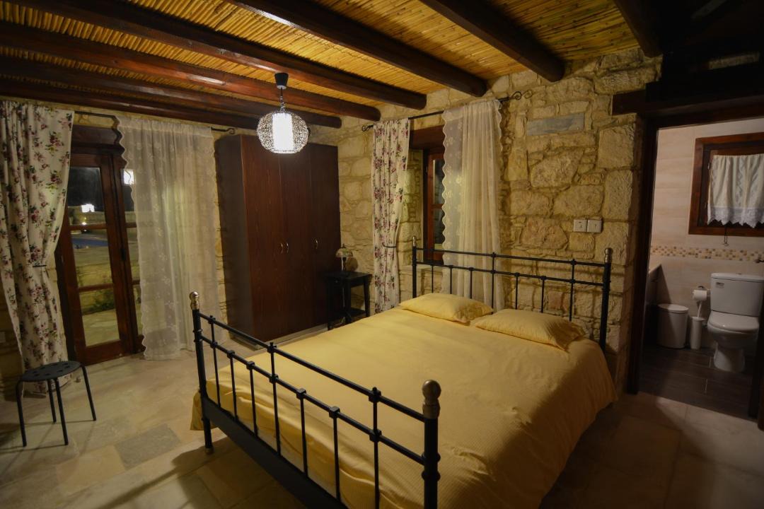 Photo of Bedroom in Latchi