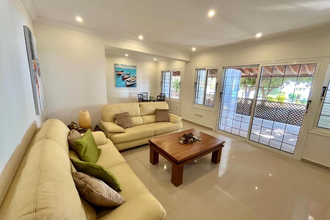 Photo of Livingroom in Agios Tychon