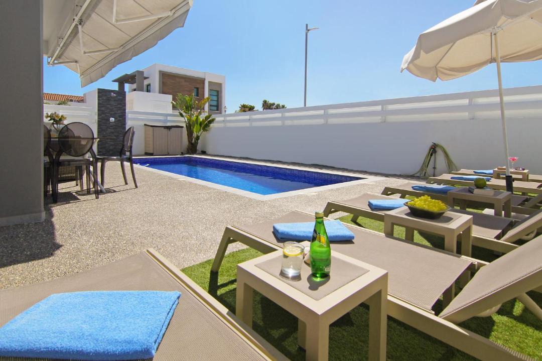 Photo of Patio Balcony in Pernera