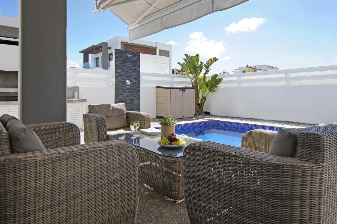 Photo of Patio Balcony in Pernera