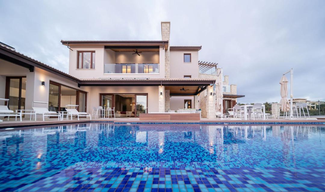 Photo of Others in Aphrodite Hills