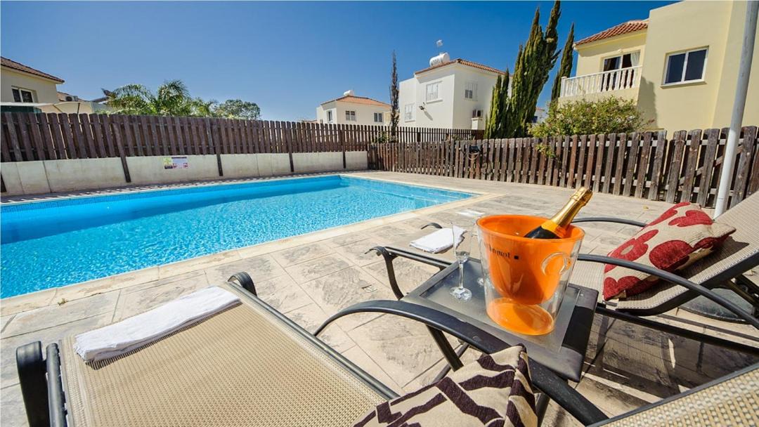Photo of Patio Balcony in Ayia Thekla