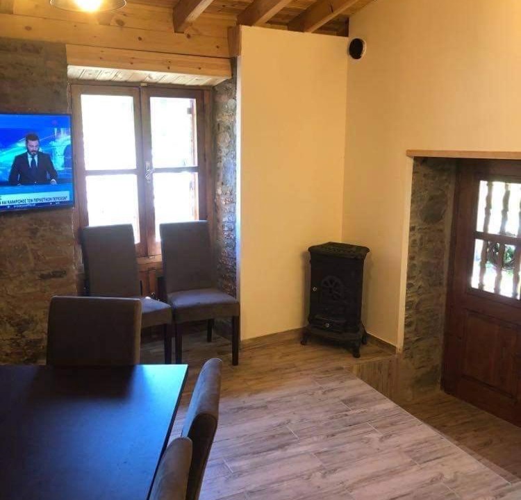Photo of Livingroom in Politiko
